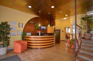 pineda aparthotel