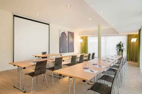 holiday inn express neunkirchen by ihg