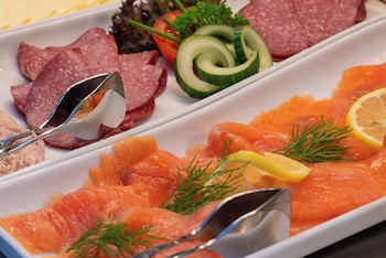 Plaza Premium Parkhotel Neu-Ulm,Klingenstein>>Neu-Ulm,4 star