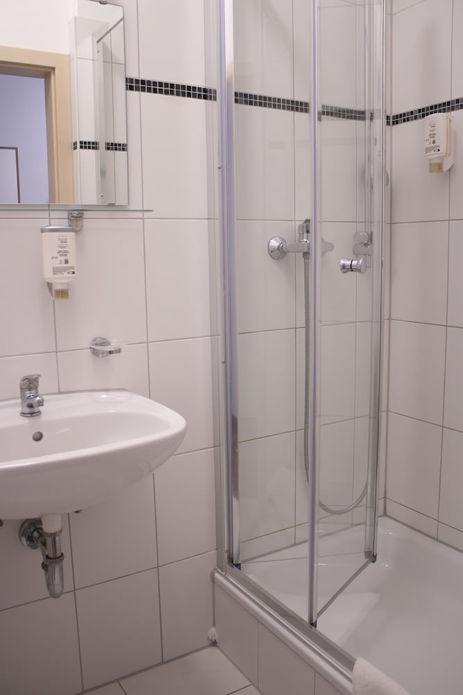 orange hotel und apartments