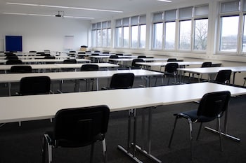 orange hotel und apartments