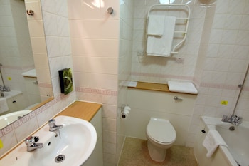 the royal oak by greene king inns