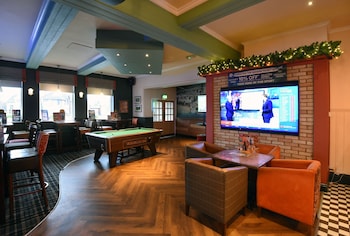 the royal oak by greene king inns