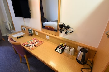 the royal oak by greene king inns