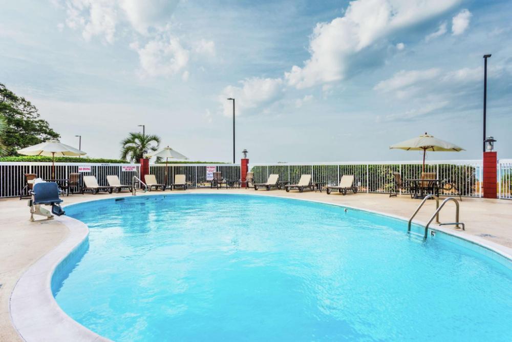 hampton inn morehead city