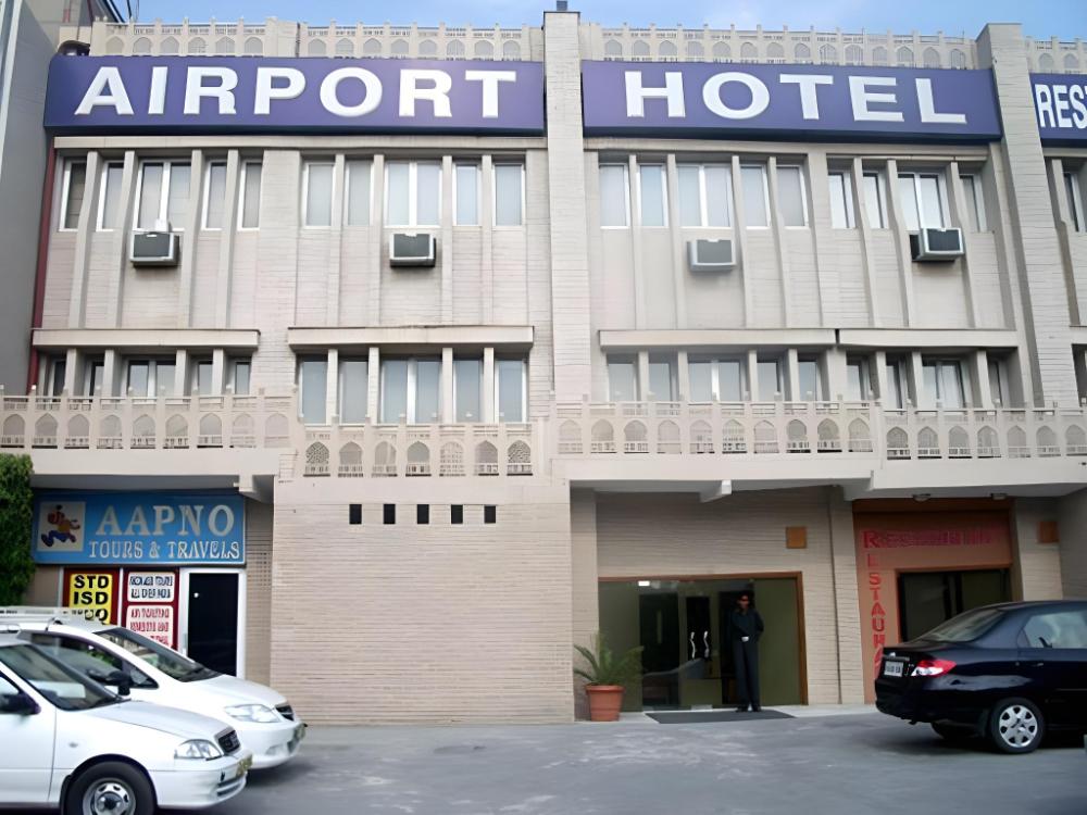airport hotel