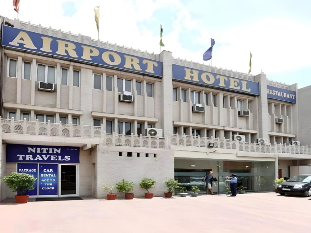 airport hotel