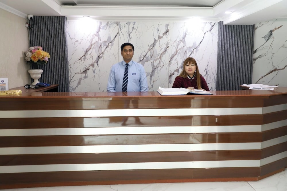 airport hotel