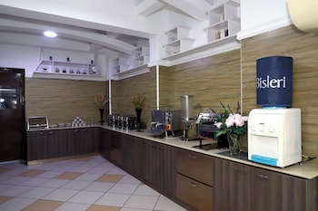 airport hotel