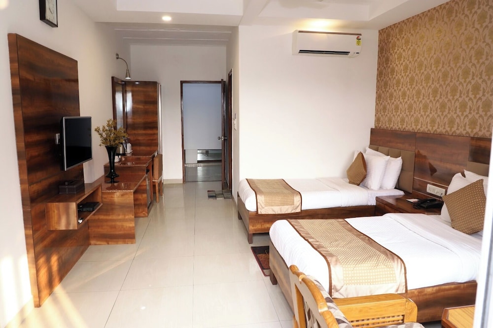 airport hotel