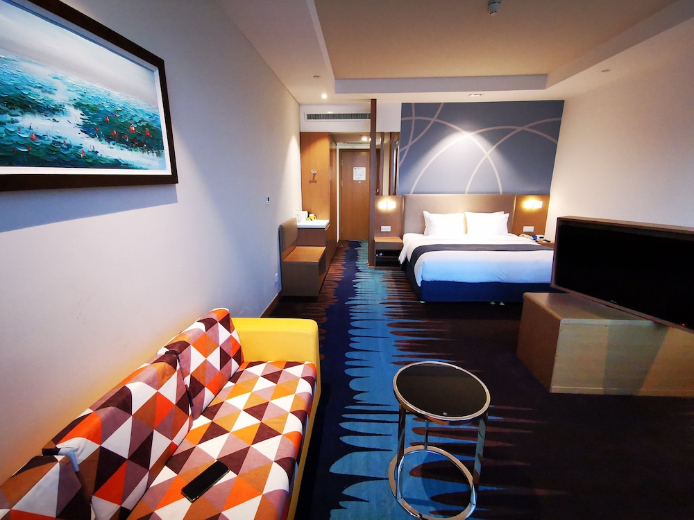 holiday inn express weihai economic zone
