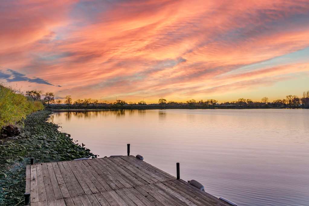 best western plus lake front hotel