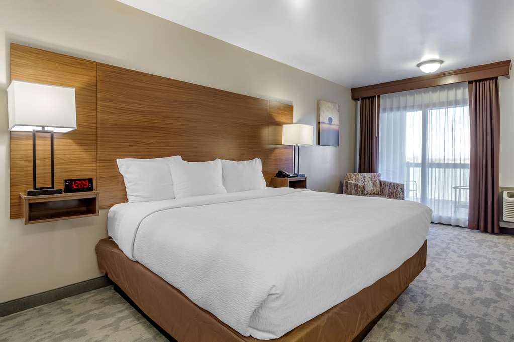 best western plus lake front hotel