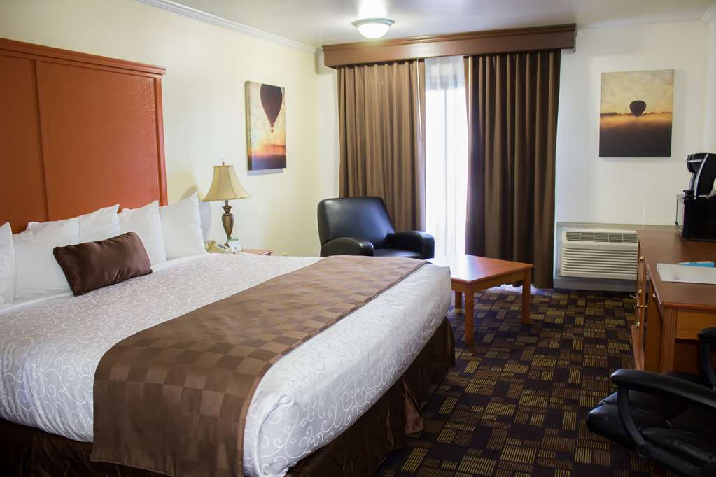 best western plus lake front hotel