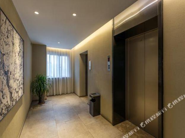 home inn nanchang bayi square