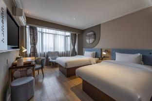 home inn nanchang bayi square
