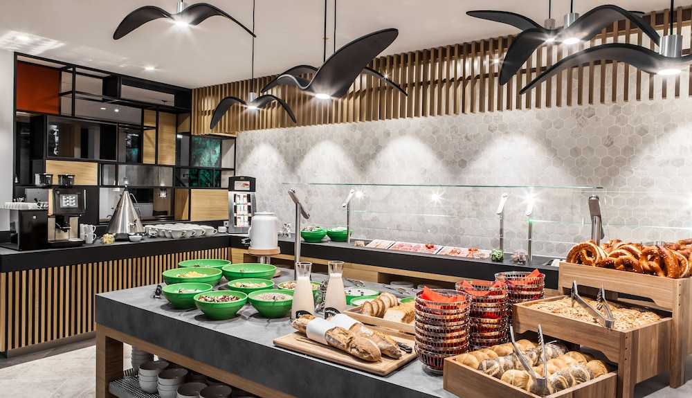 holiday inn munich leuchtenbergring by ihg