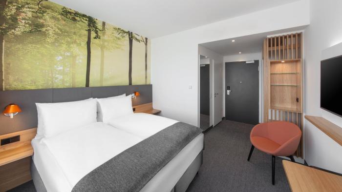 holiday inn munich leuchtenbergring by ihg