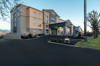 murfreesboro central hotel
