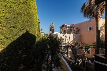 polydefkis hotel