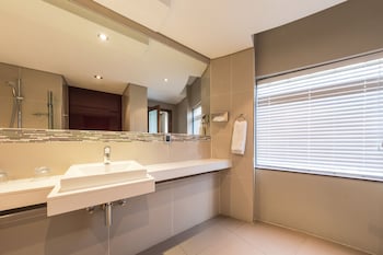 holiday inn johannesburg rosebank