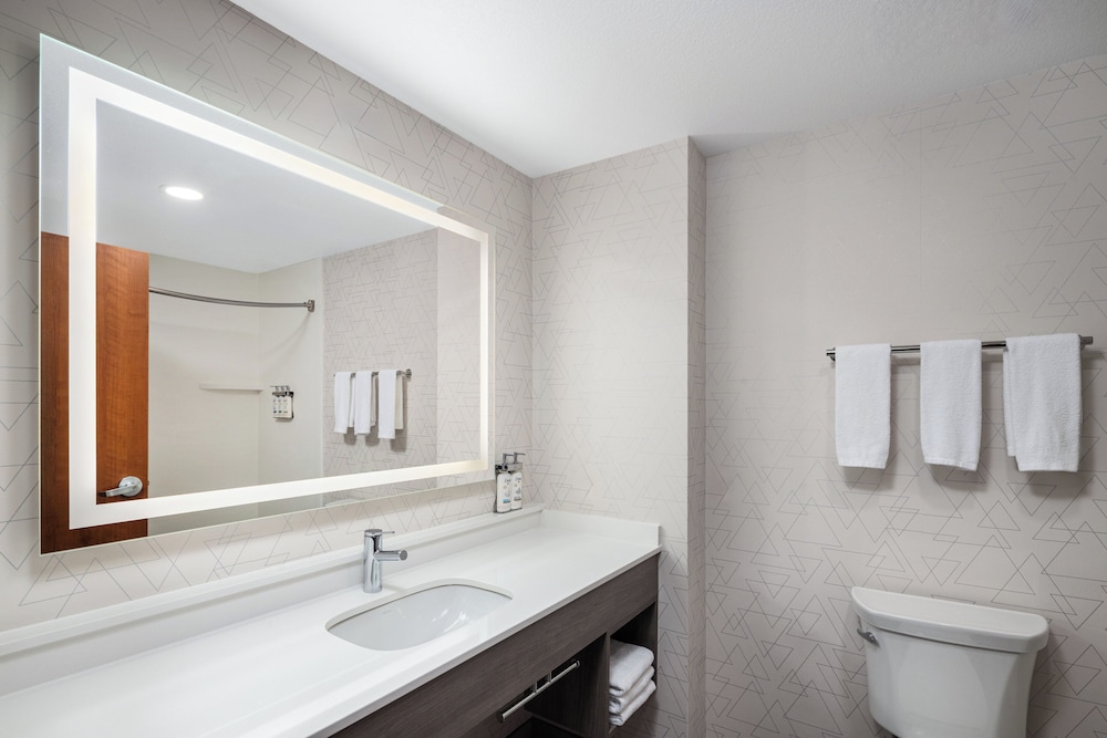 holiday inn express hotel and suites nampa by ihg