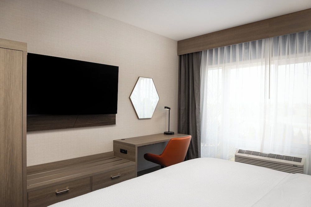 holiday inn express hotel and suites nampa by ihg