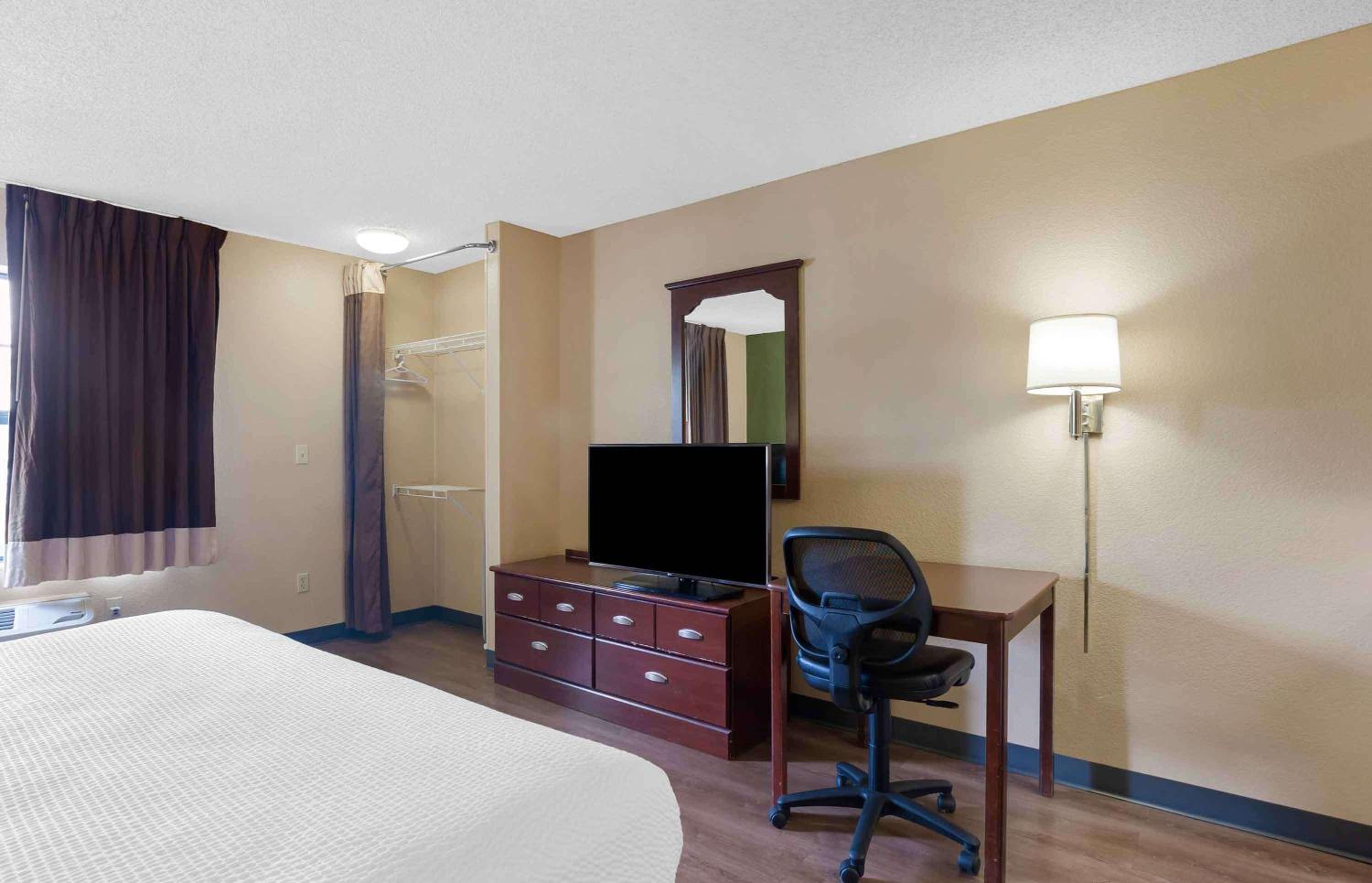 hampton inn chicago naperville