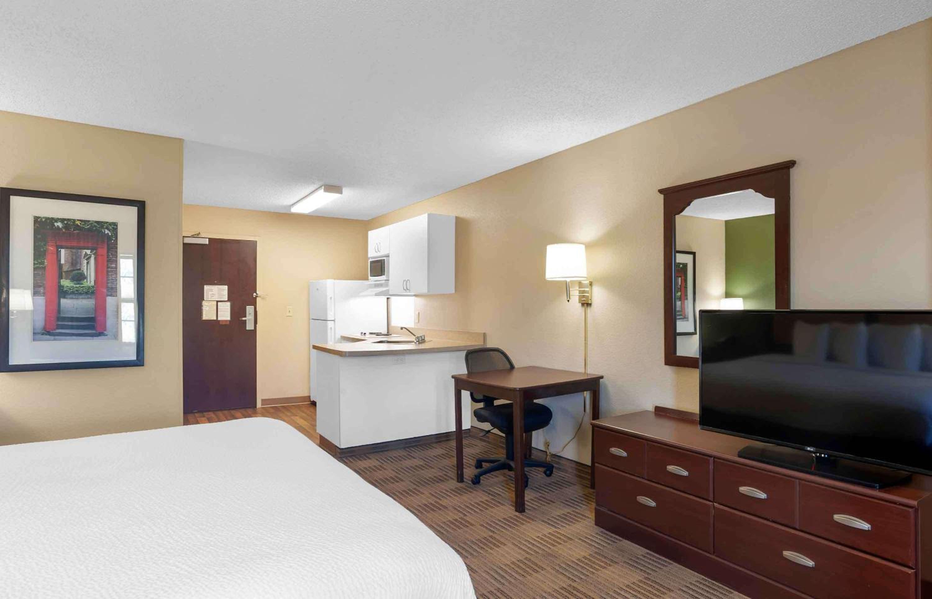 hampton inn chicago naperville