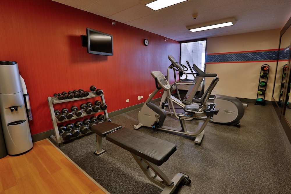 hampton inn chicago naperville