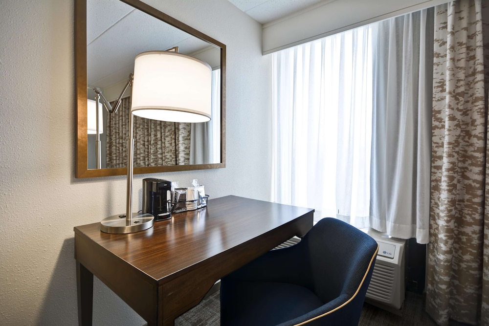 hampton inn chicago naperville