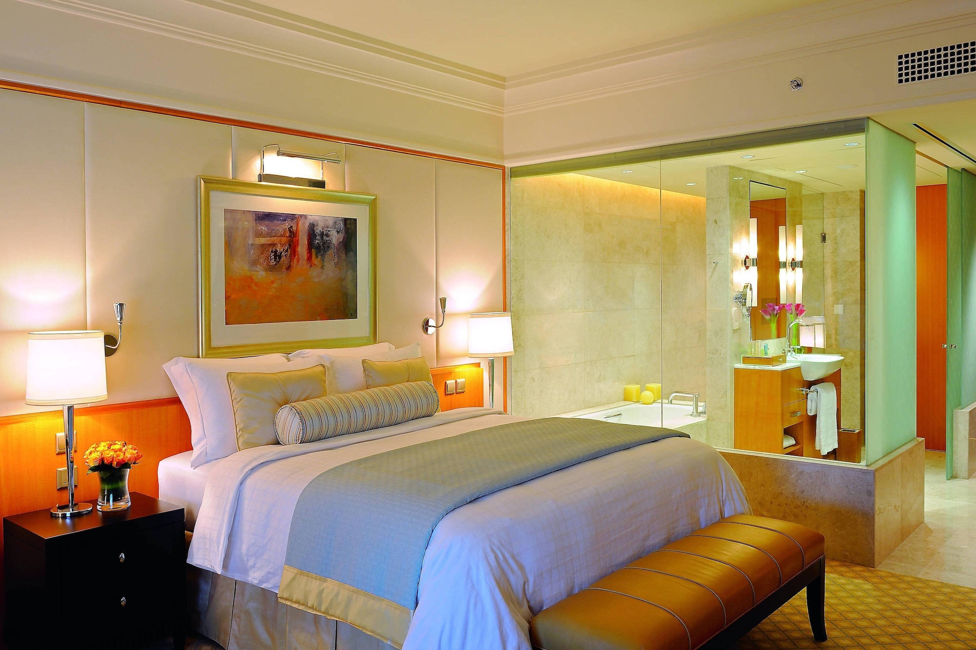 the ritz carlton dubai international financial centre