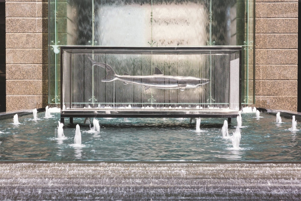 the ritz carlton dubai international financial centre