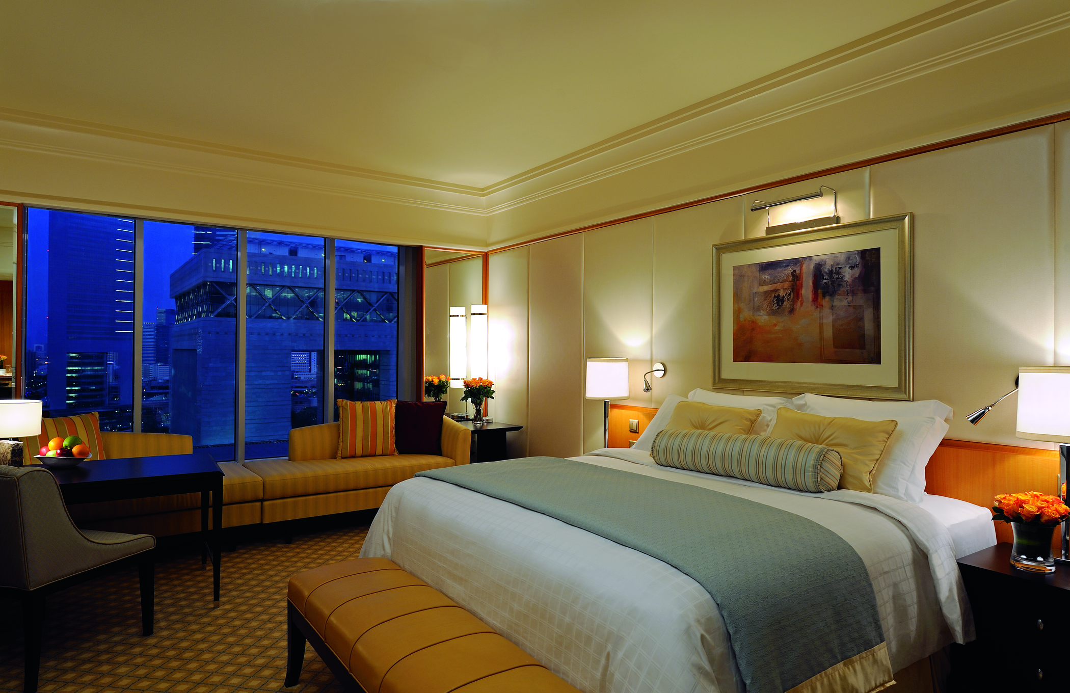 the ritz carlton dubai international financial centre
