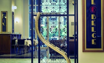 the ritz carlton dubai international financial centre