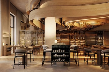 the ritz carlton dubai international financial centre