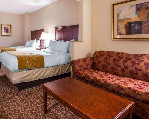 Comfort Suites East Brunswick - South River,Middlesex>>East Brunswick,3 star