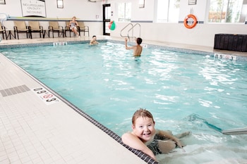 Staybridge Suites West Edmonton By Ihg,Edmonton>>Alberta,3 star