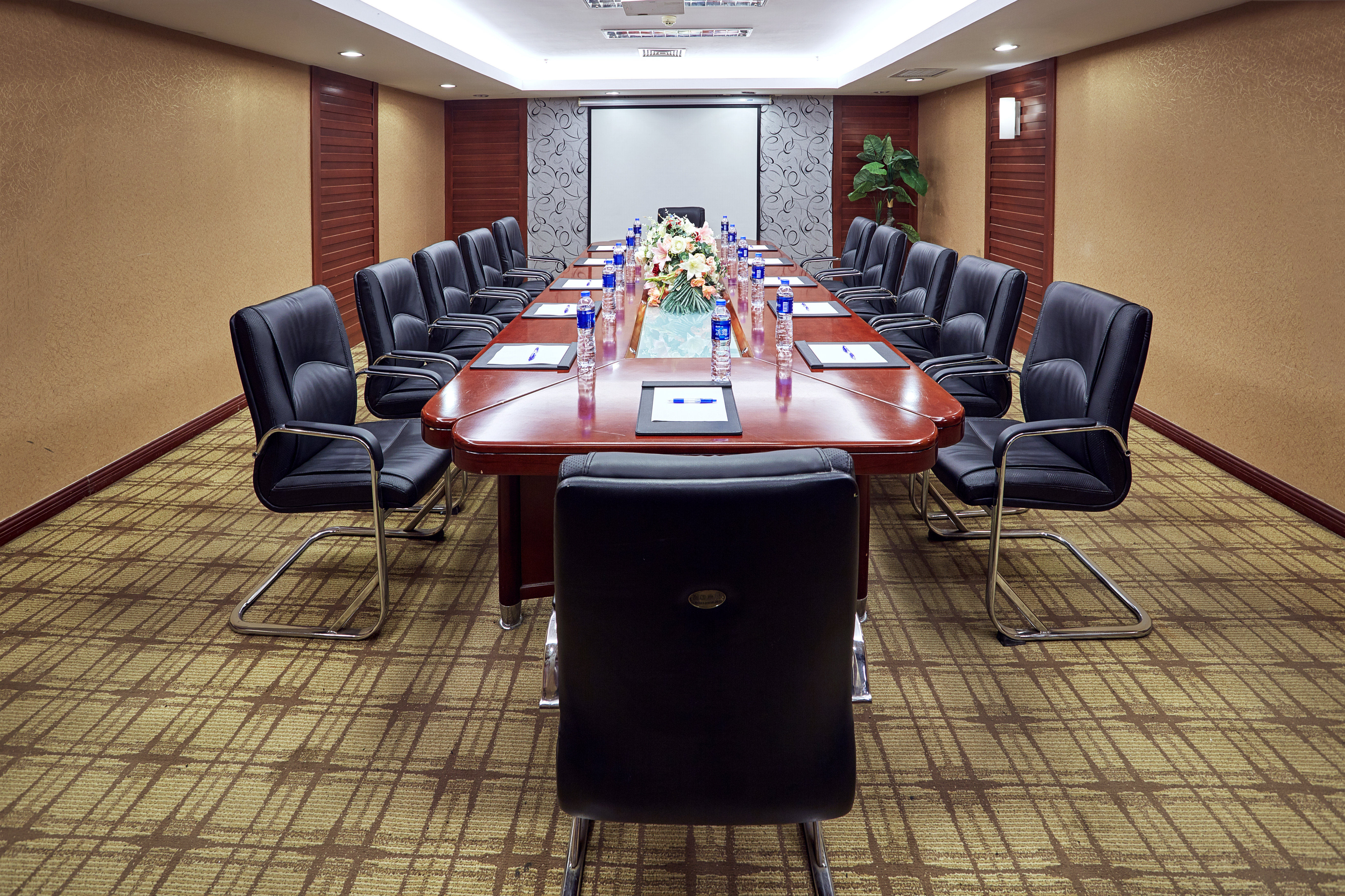 holiday inn express nanjing xuanwu lake by ihg