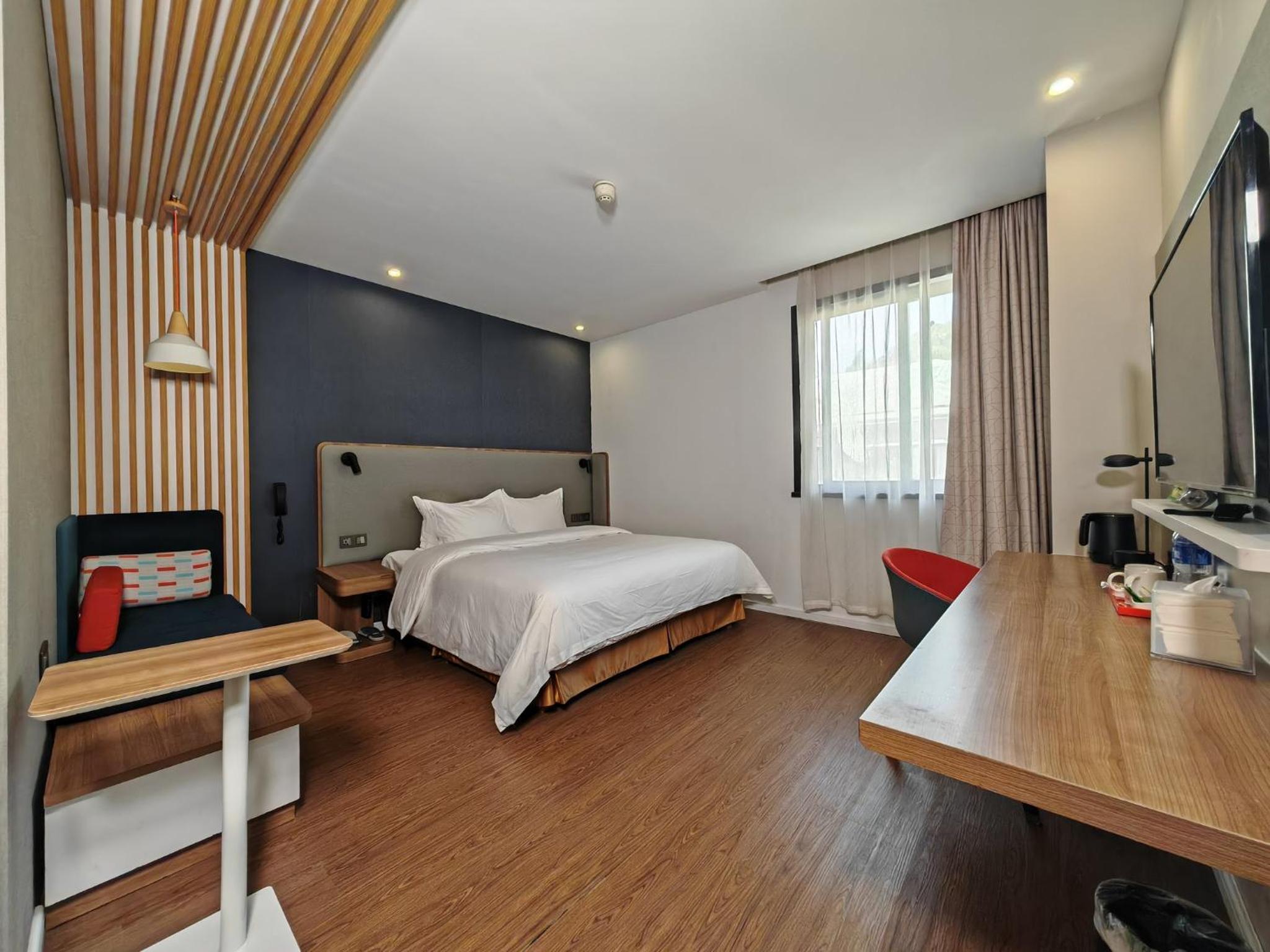 holiday inn express nanjing xuanwu lake by ihg