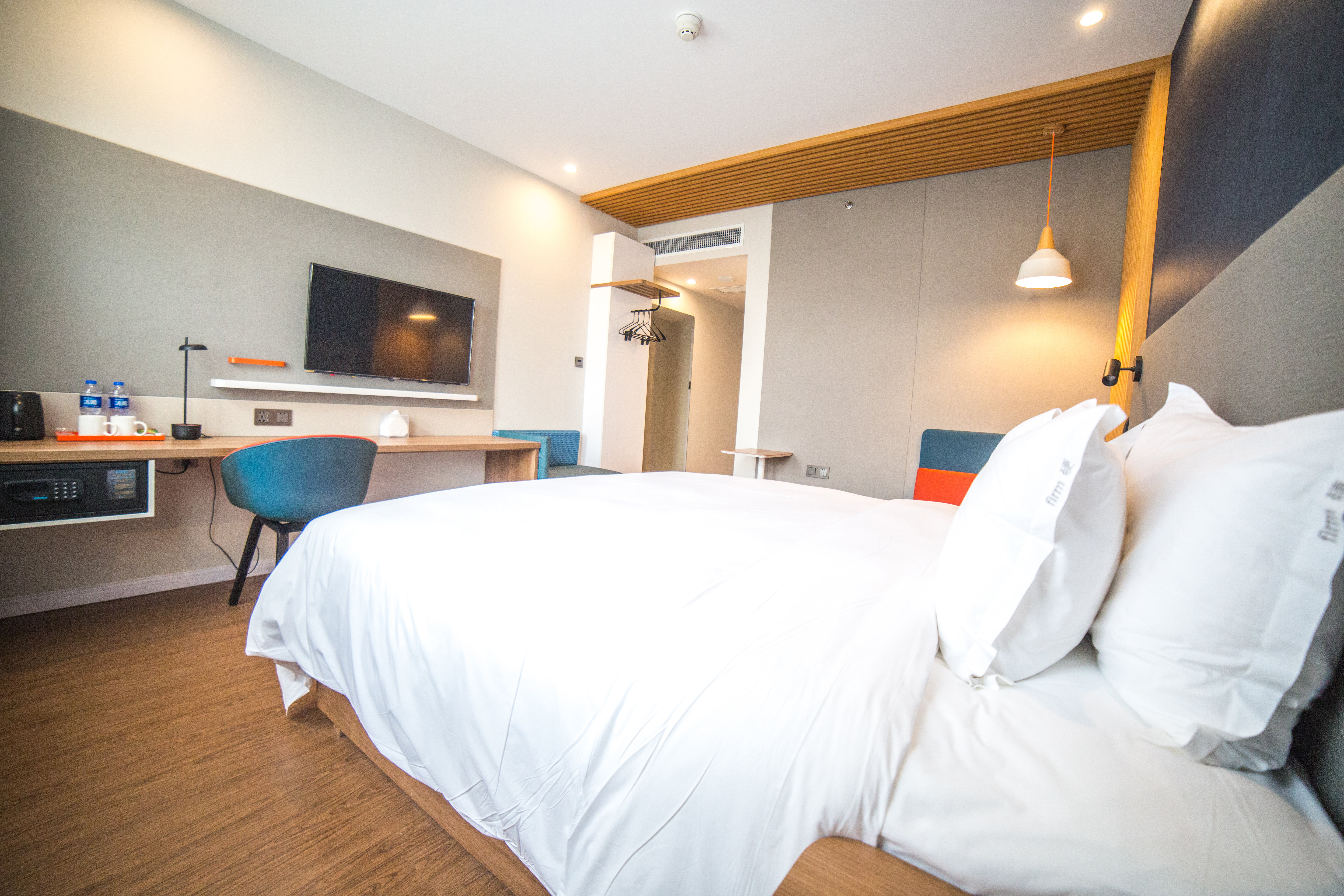 holiday inn express nanjing xuanwu lake by ihg