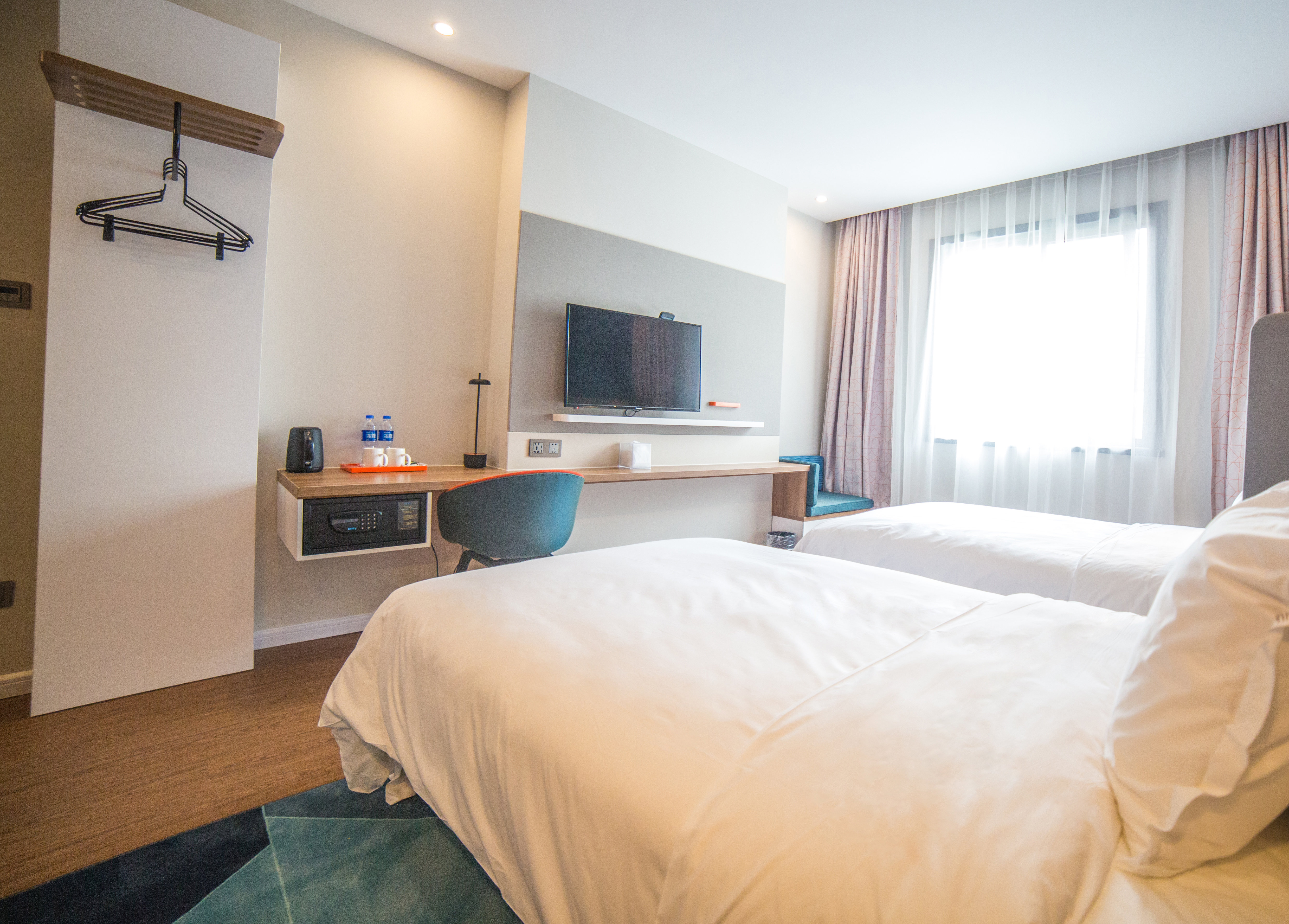 holiday inn express nanjing xuanwu lake by ihg