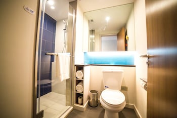 Holiday Inn Express Nanjing Xuanwu Lake By Ihg,,3 star