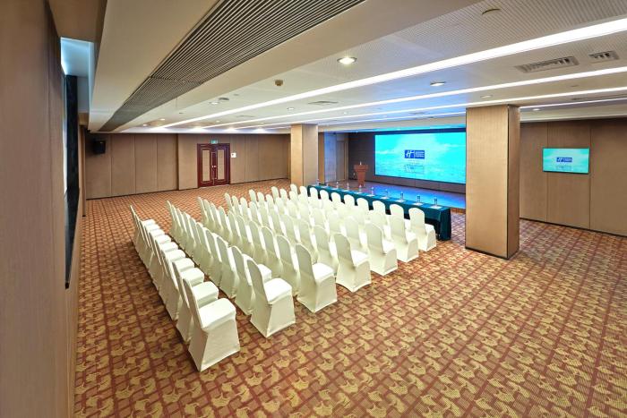 holiday inn express nanjing xuanwu lake by ihg