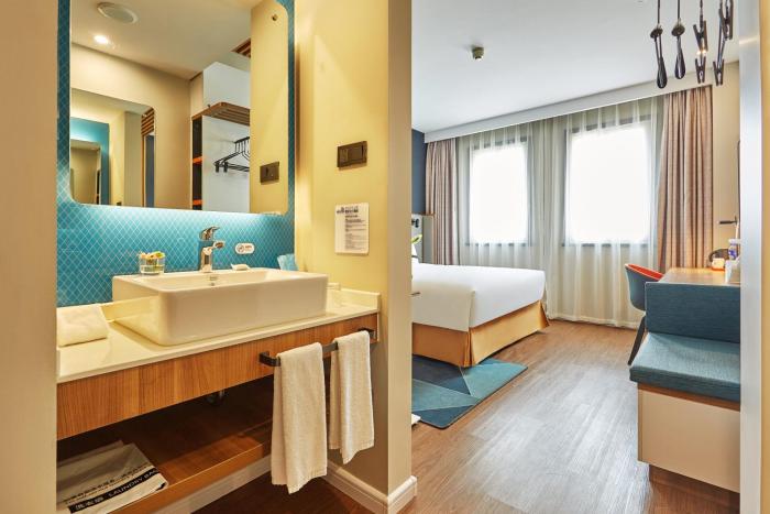 holiday inn express nanjing xuanwu lake by ihg