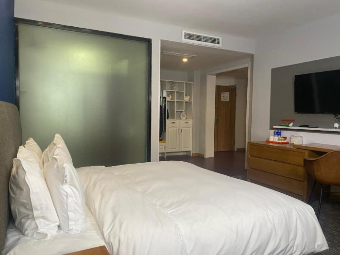 holiday inn express nanjing xuanwu lake by ihg
