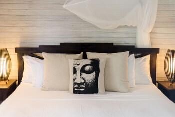 eco lifestyle and lodge