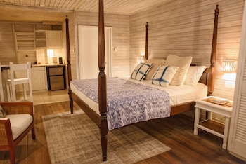 eco lifestyle and lodge