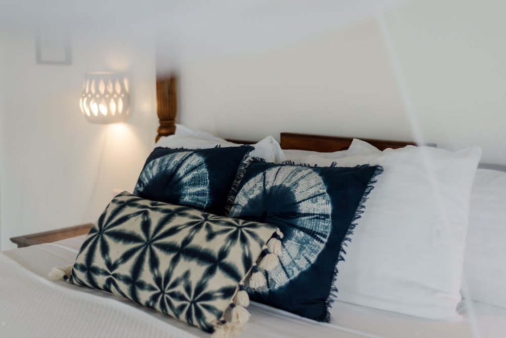 eco lifestyle and lodge