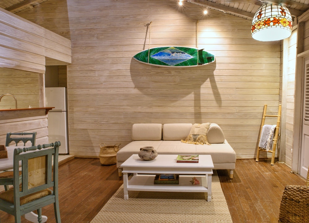 eco lifestyle and lodge